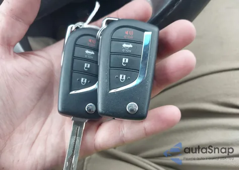 2021 Toyota Camry Le from USA, damaged, VIN 4T1C11BK9MU035127